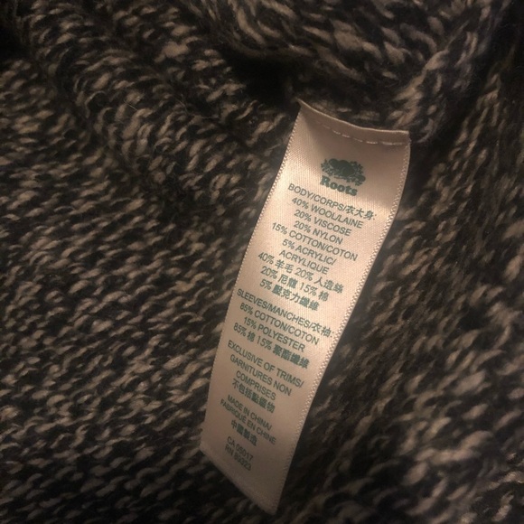 Roots Cabin Sweater - Picture 4 of 7